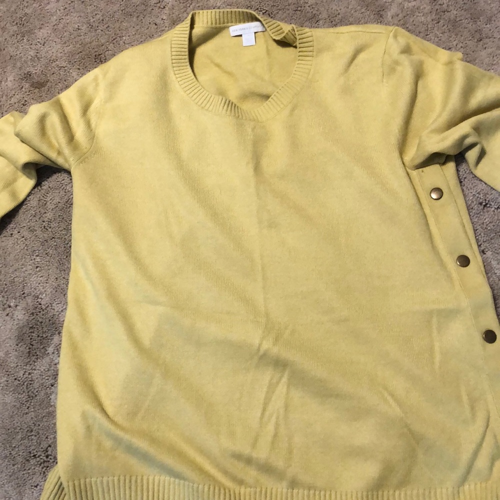 Yellow sweater